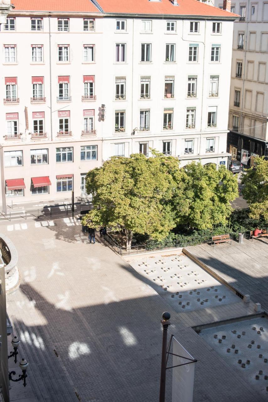 Hôtel Des Artistes Lyon Exterior foto